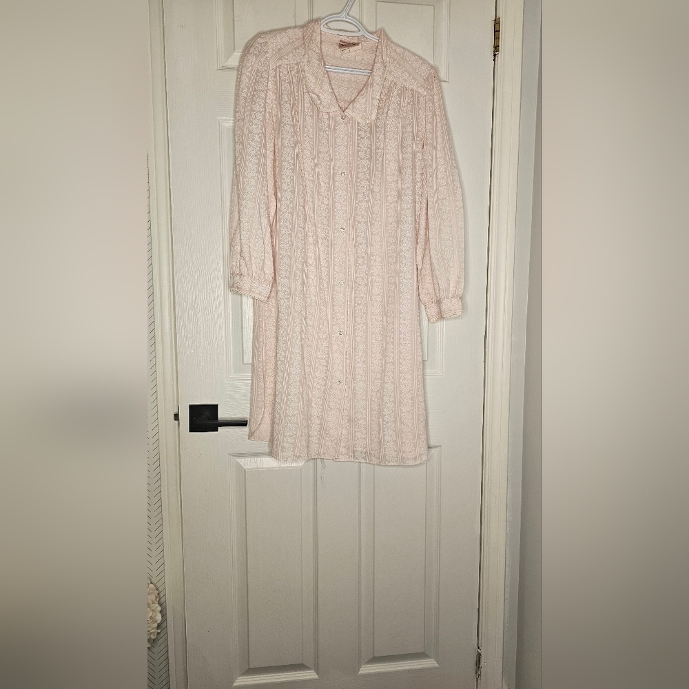 Elegant Pink Lace Nightgown
